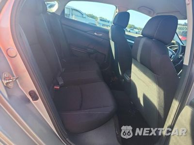 Zdjęcie 10 z 12 samochodu: 2017 HONDA CIVIC LX VIN:19XFC2F56HE013029 - miniatura