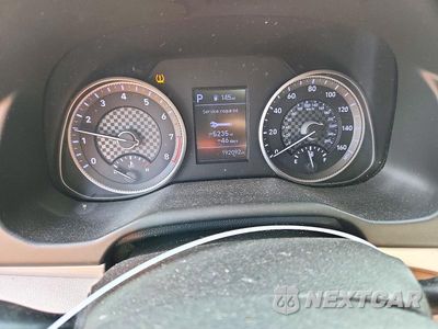 Zdjęcie 9 z 12 samochodu: 2019 HYUNDAI ELANTRA SEL VIN:5NPD84LF7KH417056 - miniatura