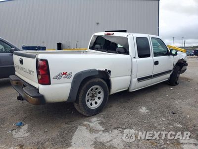 Trzecie zdjęcie samochodu z tyłu: 2005 CHEVROLET SILVERADO K1500 VIN:1GCEK19B25E116692 - miniatura