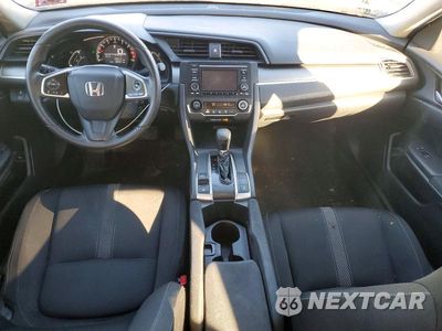Zdjęcie 8 z 12 samochodu: 2018 HONDA CIVIC LX VIN:2HGFC2F56JH501523 - miniatura
