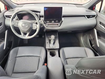 Zdjęcie 8 z 13 samochodu: 2026 TOYOTA COROLLA CROSS HYBRID XSE VIN:7MUFBABGXTV110131 - miniatura