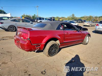 Trzecie zdjęcie samochodu z tyłu: 2006 FORD MUSTANG VIN:1ZVFT84N465244751 - miniatura