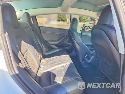 Zdjęcie 10 z 12 samochodu: 2023 TESLA MODEL 3 VIN:5YJ3E1EAXPF581850 - miniatura