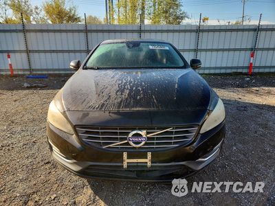 Piąte zdjęcie samochodu w środku: 2015 VOLVO S60 PREMIER VIN:YV140MFBXF1314754 - miniatura