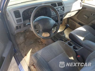 Zdjęcie 8 z 12 samochodu: 1998 NISSAN FRONTIER XE VIN:1N6DD26S2WC318006 - miniatura
