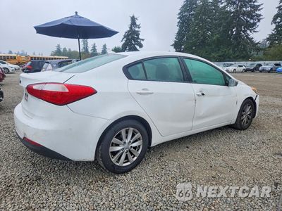 Trzecie zdjęcie samochodu z tyłu: 2016 KIA FORTE LX VIN:KNAFX4A64G5605018 - miniatura