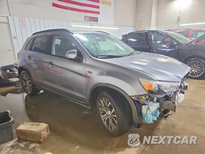 Czwarte zdjęcie samochodu z boku: 2017 MITSUBISHI OUTLANDER SPORT ES VIN:JA4AR3AW5HZ044060 - miniatura