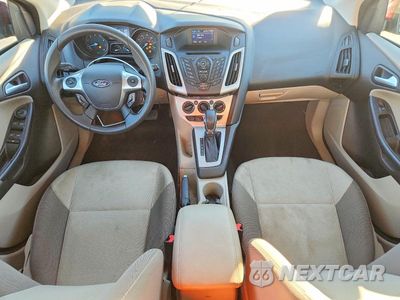 Zdjęcie 8 z 13 samochodu: 2013 FORD FOCUS SE VIN:1FADP3K25DL325654 - miniatura
