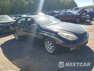 Czwarte zdjęcie samochodu z boku: 2002 LEXUS ES 300 VIN:JTHBF30G820029804 - miniatura