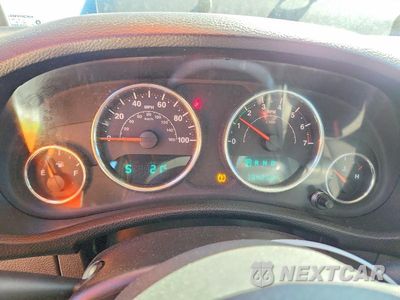 Zdjęcie 9 z 12 samochodu: 2014 JEEP WRANGLER SPORT VIN:1C4AJWAG3EL296010 - miniatura