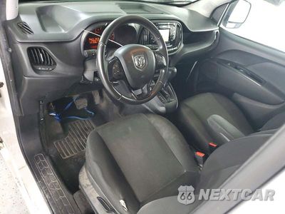 Zdjęcie 8 z 13 samochodu: 2018 RAM PROMASTER CITY SLT VIN:ZFBERFBB8J6H98880 - miniatura