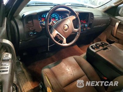 Zdjęcie 8 z 12 samochodu: 2013 CHEVROLET SILVERADO K1500 LT VIN:1GCRKSEA1DZ182551 - miniatura