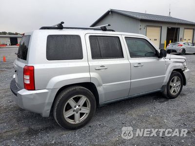 Trzecie zdjęcie samochodu z tyłu: 2010 JEEP PATRIOT SPORT VIN:1J4NF2GB4AD500559 - miniatura