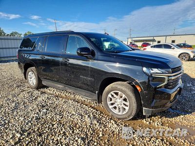 Czwarte zdjęcie samochodu z boku: 2022 CHEVROLET SUBURBAN K1500 RST VIN:1GNSKEKD5NR168131 - miniatura