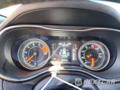 Zdjęcie 9 z 13 samochodu: 2019 JEEP CHEROKEE LATITUDE PLUS VIN:1C4PJLLX4KD289952 - miniatura
