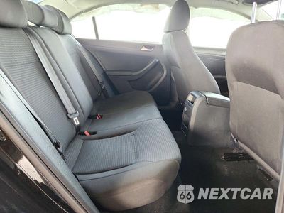 Zdjęcie 10 z 13 samochodu: 2015 VOLKSWAGEN JETTA BASE VIN:3VW2K7AJ1FM315699 - miniatura
