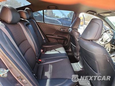 Zdjęcie 10 z 12 samochodu: 2017 HONDA ACCORD SPORT VIN:1HGCR2F50HA274825 - miniatura