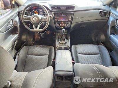 Zdjęcie 8 z 13 samochodu: 2018 NISSAN ROGUE SV VIN:KNMAT2MT2JP520172 - miniatura