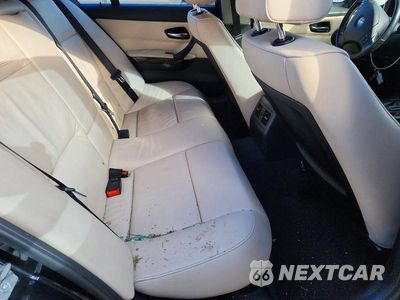 Zdjęcie 10 z 12 samochodu: 2011 BMW 328 I VIN:WBAPH7C53BE676386 - miniatura