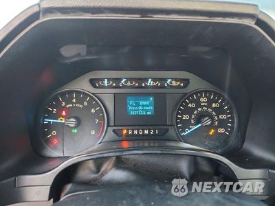 Zdjęcie 9 z 12 samochodu: 2018 FORD F150 VIN:1FTMF1CB1JKC04248 - miniatura