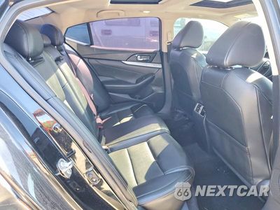 Zdjęcie 10 z 13 samochodu: 2017 NISSAN MAXIMA 3.5 SL VIN:1N4AA6AP0HC374592 - miniatura
