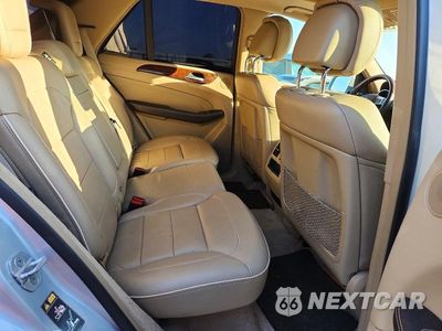 Zdjęcie 10 z 12 samochodu: 2013 MERCEDES-BENZ ML 350 BLUETEC VIN:4JGDA2EB1DA141014 - miniatura