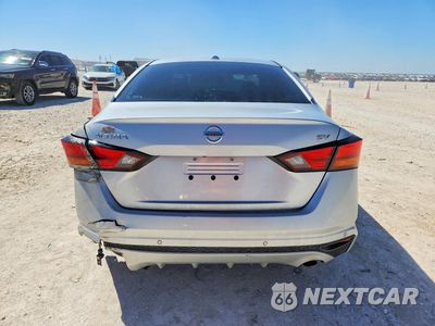 Zdjęcie 6 z 12 samochodu: 2019 NISSAN ALTIMA SV VIN:1N4BL4DV7KN310235 - miniatura