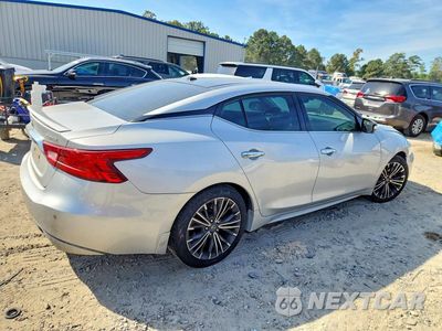Trzecie zdjęcie samochodu z tyłu: 2017 NISSAN MAXIMA PLATINUM VIN:1N4AA6AP8HC402042 - miniatura