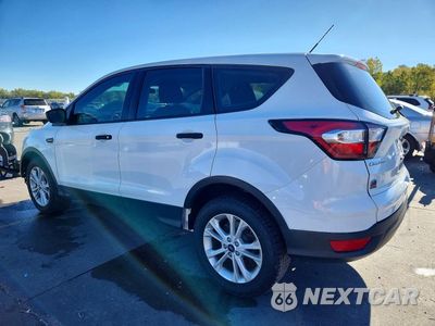 Drugie zdjęcie samochodu z przodu: 2017 FORD ESCAPE S VIN:1FMCU0F78HUD87175 - miniatura