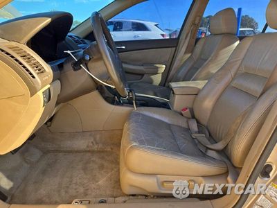Zdjęcie 7 z 12 samochodu: 2003 HONDA ACCORD EX VIN:1HGCM56633A121776 - miniatura