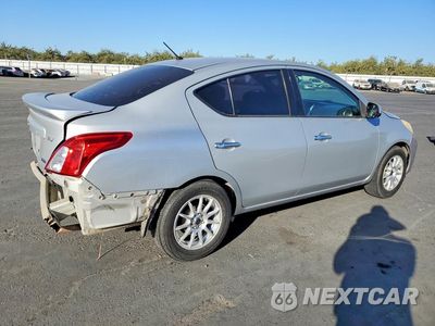 Trzecie zdjęcie samochodu z tyłu: 2014 NISSAN VERSA 1.6 S VIN:3N1CN7AP5EK450278 - miniatura