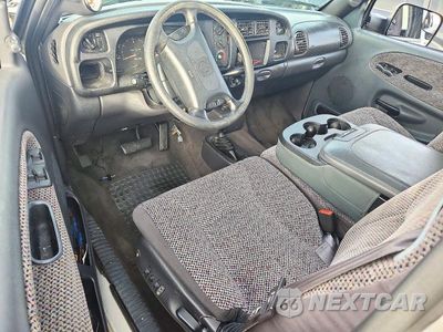 Zdjęcie 8 z 12 samochodu: 1999 DODGE RAM 2500 VIN:1B7KF2369XJ554970 - miniatura