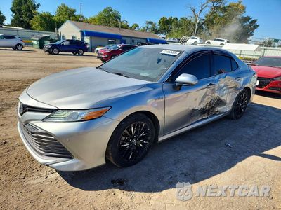2018 TOYOTA CAMRY HYBRID XLE 4T1B21HK4JU002905 - główne zdjęcie licytacji z USA - miniatura