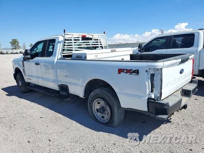 Drugie zdjęcie samochodu z przodu: 2023 FORD F350 SUPER DUTY VIN:1FT8X3BT6PEC51187 - miniatura