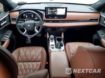 Zdjęcie 8 z 14 samochodu: 2025 MITSUBISHI OUTLANDER SEL VIN:JA4J4WA82SZ018346 - miniatura