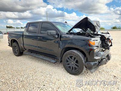 Czwarte zdjęcie samochodu z boku: 2025 CHEVROLET SILVERADO C1500 CUSTOM VIN:1GCPABEK3SZ233015 - miniatura