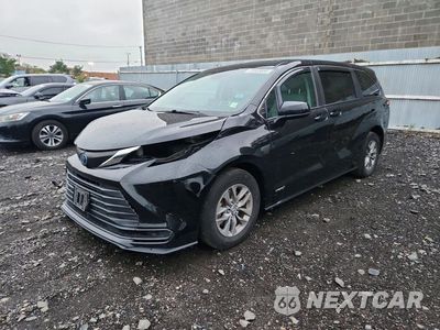 2021 TOYOTA SIENNA LE 5TDKRKEC8MS003650 - główne zdjęcie licytacji z USA - miniatura