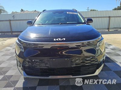 Piąte zdjęcie samochodu w środku: 2024 KIA NIRO WIND VIN:KNDCR3L10R5110930 - miniatura
