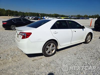 Trzecie zdjęcie samochodu z tyłu: 2013 TOYOTA CAMRY SE VIN:4T1BF1FK0DU709043 - miniatura