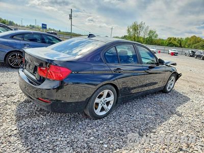 Trzecie zdjęcie samochodu z tyłu: 2015 BMW 320 I VIN:WBA3B1G50FNT01620 - miniatura
