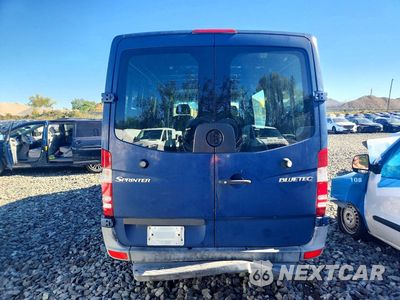 Zdjęcie 6 z 12 samochodu: 2012 MERCEDES-BENZ SPRINTER 2500 DELIVERY VAN VIN:WD3PE7CC8C5654258 - miniatura