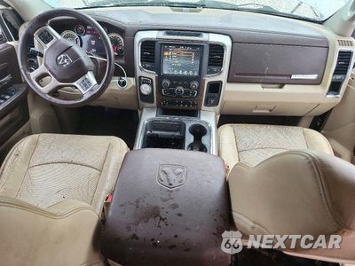 Zdjęcie 8 z 12 samochodu: 2017 RAM 1500 LARAMIE VIN:1C6RR6VT9HS655185 - miniatura