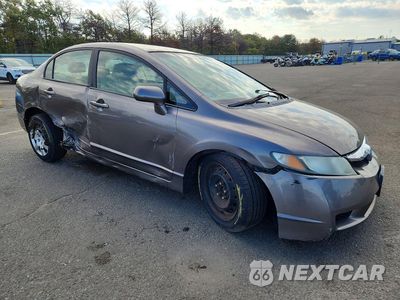 Czwarte zdjęcie samochodu z boku: 2009 HONDA CIVIC LX VIN:1HGFA165X9L013898 - miniatura
