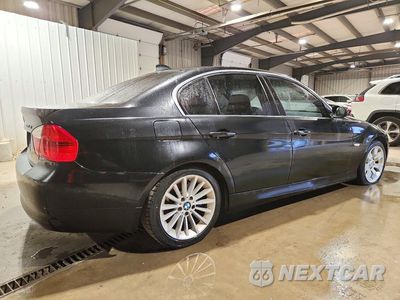 Trzecie zdjęcie samochodu z tyłu: 2006 BMW 330 XI VIN:WBAVD33556KV65261 - miniatura