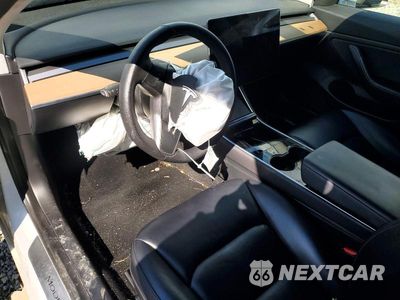 Zdjęcie 8 z 12 samochodu: 2020 TESLA MODEL 3 VIN:5YJ3E1EC3LF586996 - miniatura