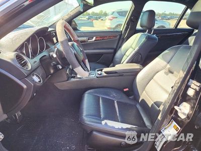 Zdjęcie 7 z 12 samochodu: 2014 MERCEDES-BENZ C 250 VIN:WDDGF4HB6EA954768 - miniatura