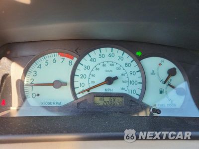 Zdjęcie 9 z 12 samochodu: 2004 TOYOTA COROLLA LE VIN:2T1BR32E34C226392 - miniatura