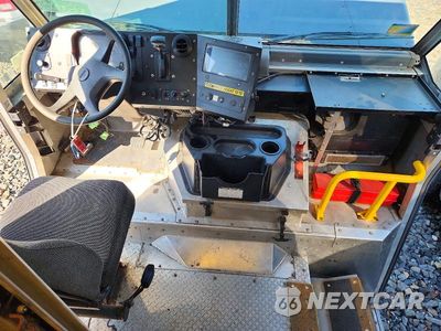 Zdjęcie 8 z 13 samochodu: 2021 FREIGHTLINER CHASSIS M LINE WALK-IN VAN VIN:4UZAC2EA3MCMN0220 - miniatura