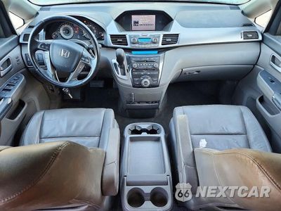 Zdjęcie 8 z 13 samochodu: 2013 HONDA ODYSSEY TOURING VIN:5FNRL5H91DB040500 - miniatura