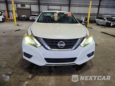 Piąte zdjęcie samochodu w środku: 2017 NISSAN ALTIMA 2.5 SR VIN:1N4AL3AP7HC244916 - miniatura
